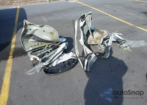 2014 Nissan Versa Note Sv из США, поврежденный, VIN 3N1CE2CP3EL402434